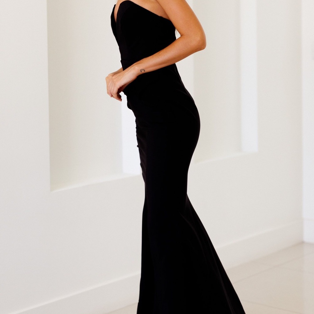ADELE Dress - Picture 3 of 8